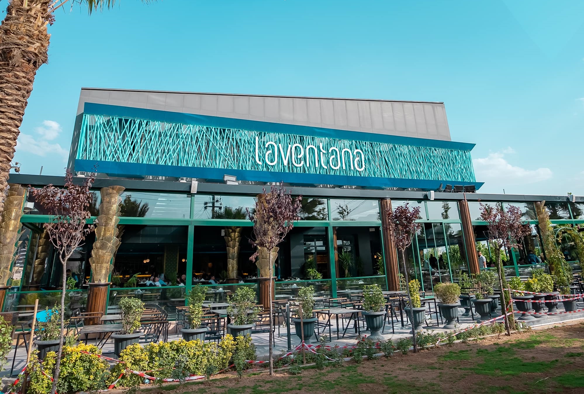 Restaurant ambiance